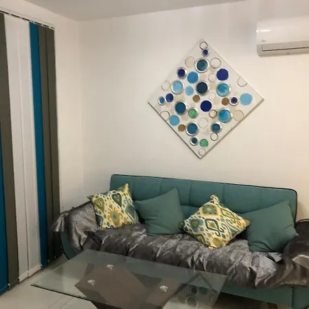 Apartamento Luxury 2 Bed Next To The Paralimni