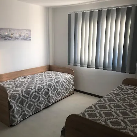 Luxury 2 Bed Next To The * Paralimni