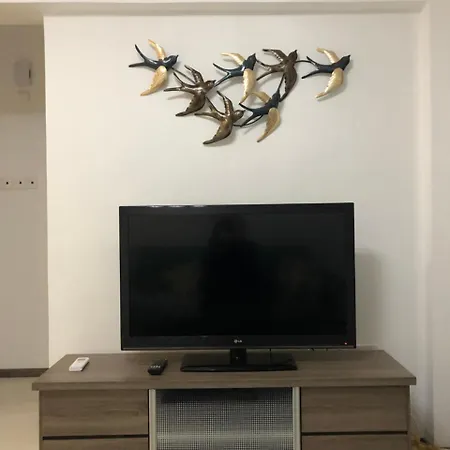 Apartment Luxury 2 Bed Next To The *