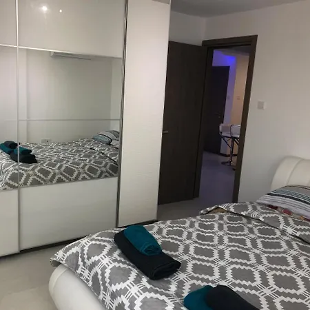 Apartament Luxury 2 Bed Next To The *