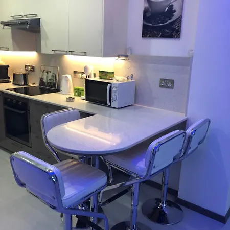 Apartament Luxury 2 Bed Next To The